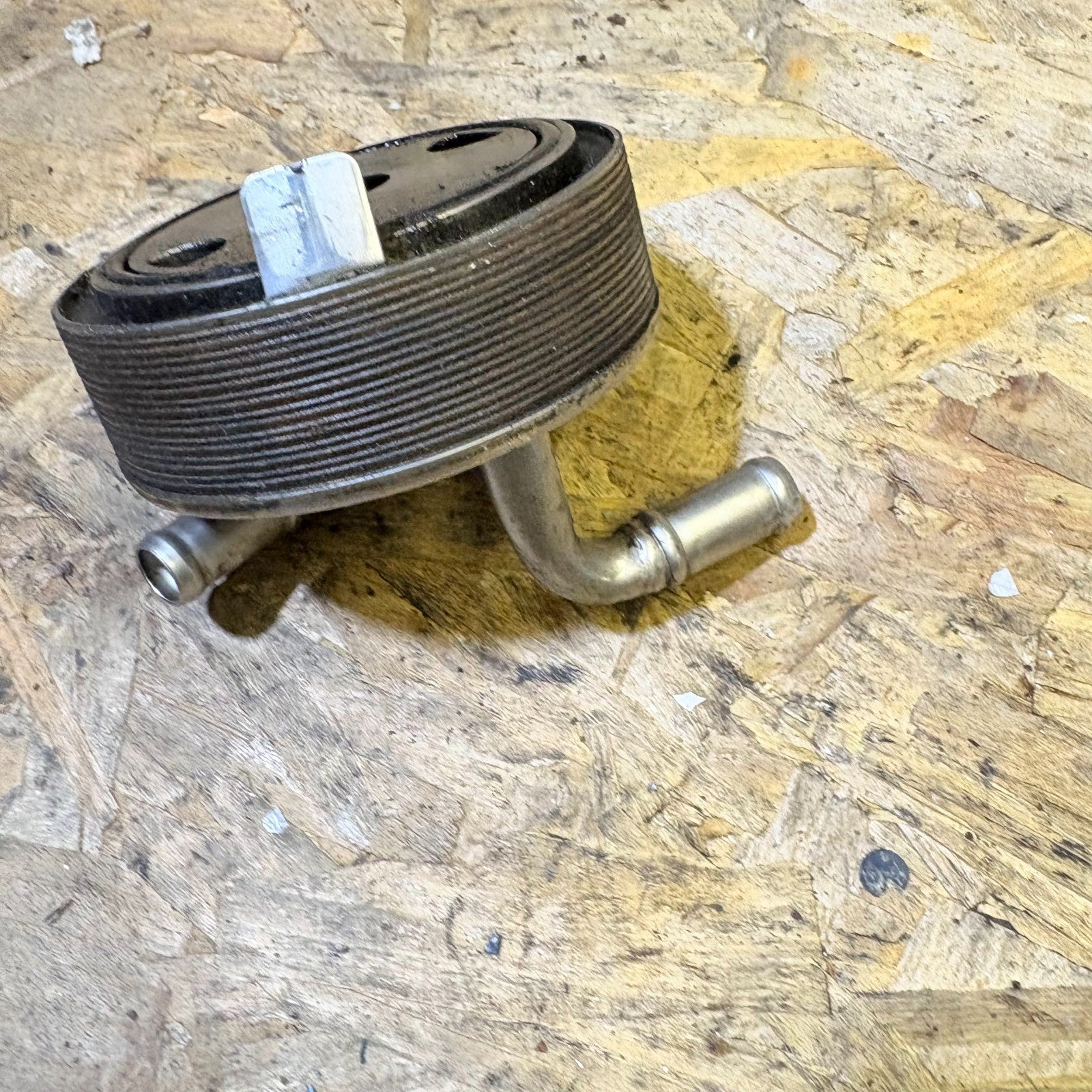Toyota RAV4 Avensis Corolla 2.0 D-4D Oil Cooler 2001-2005 15710-27011