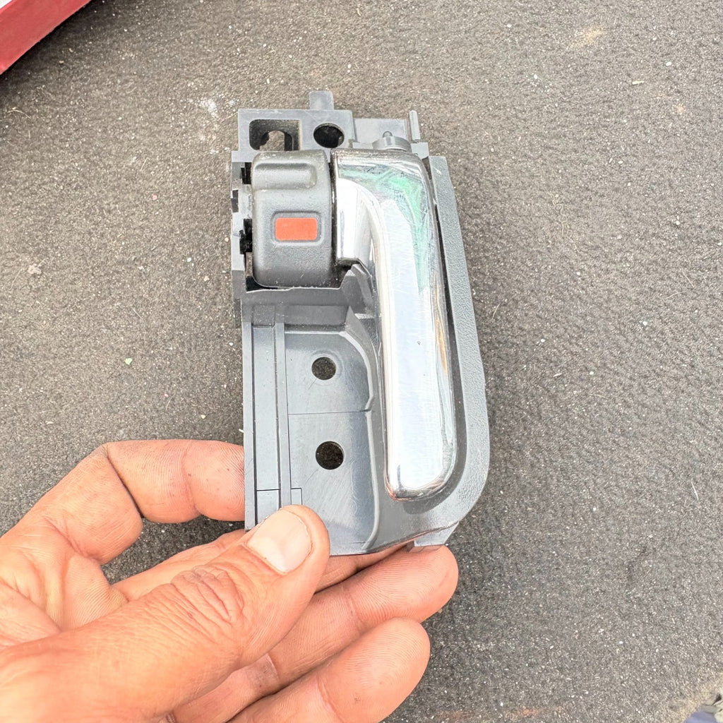 Toyota Corolla Right Driver Offside Rear Inner Door Handle Mk1 2004-2009