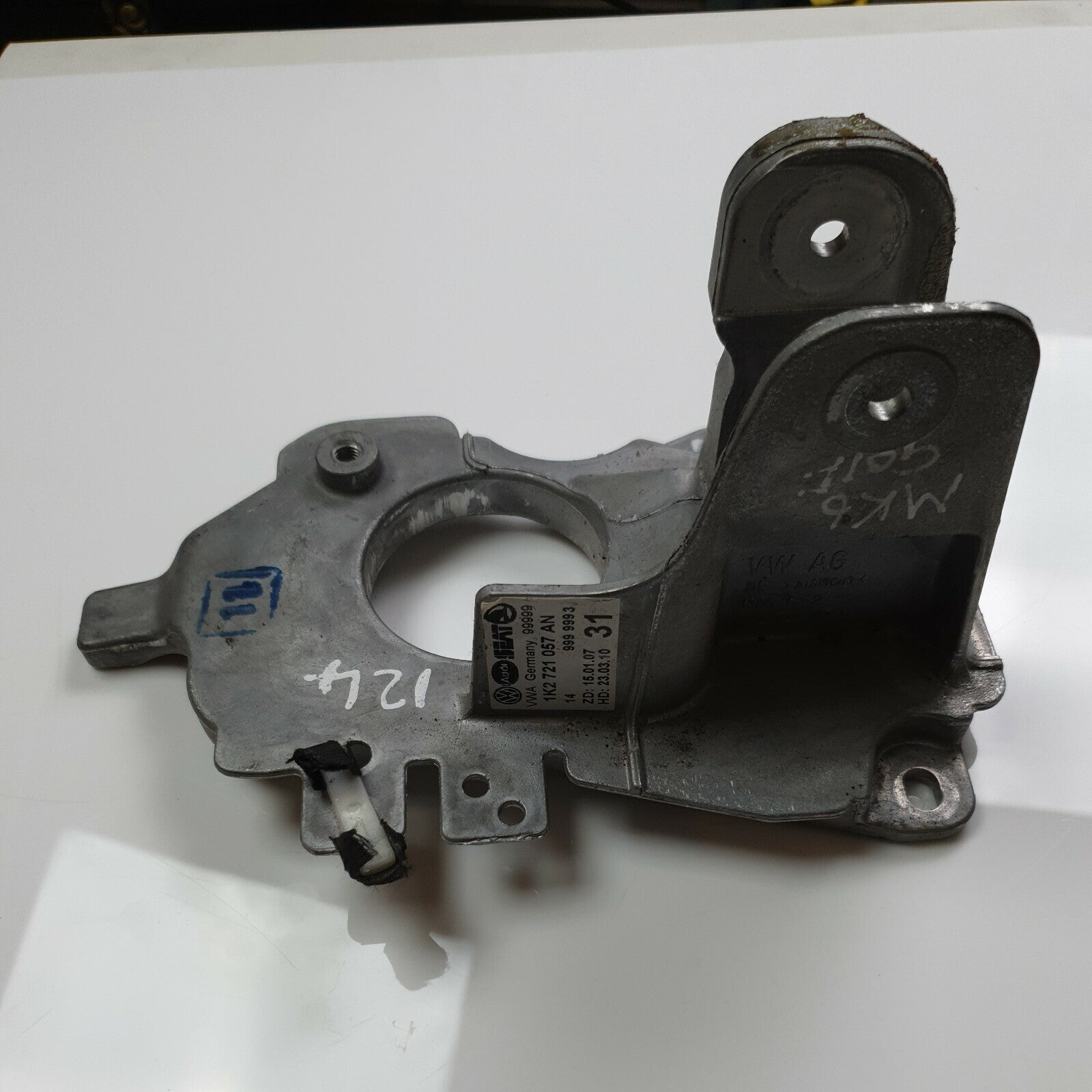 Vw Golf Mk6 1.6tdi Manual Estate 2010 Clutch Pedal bracket 1K2721057AN