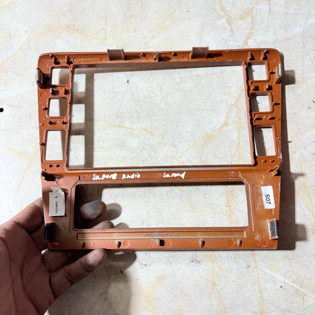 Superb 3U center console trim surround radio panel 3U0858069H S07 wood look
