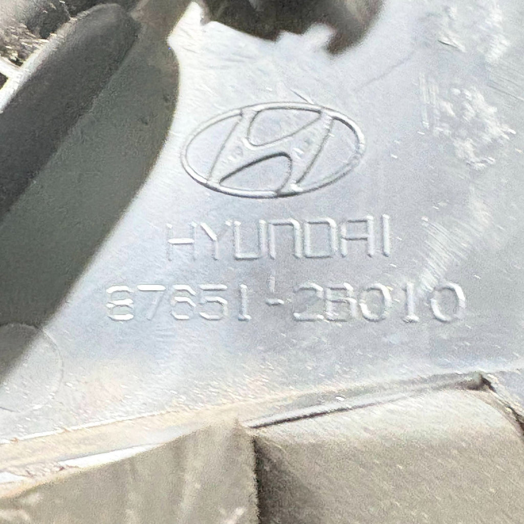 Hyundai Santa Fe CM 2006-2012 Front Left Door Tweeter Speaker Trim 87651-2B010