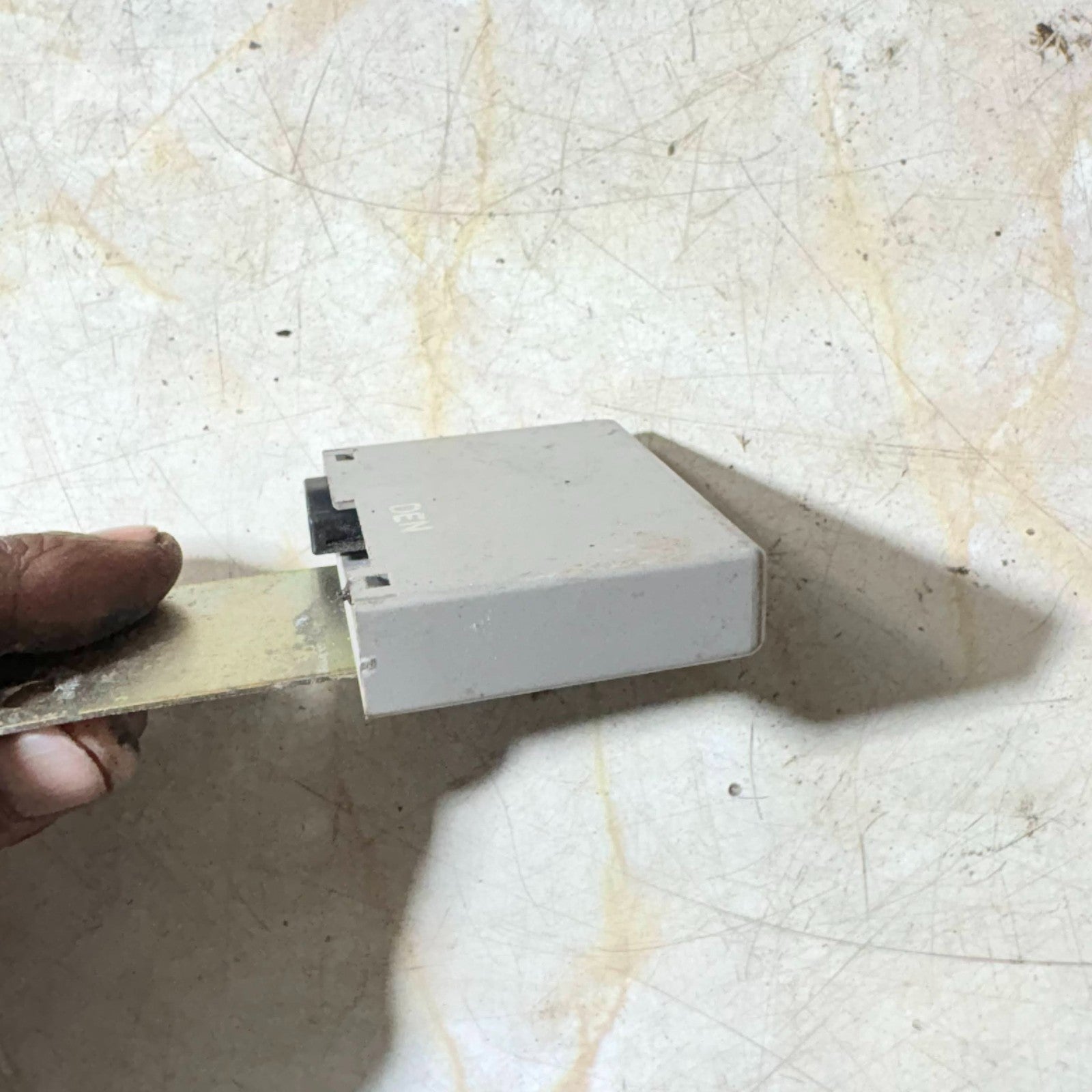 Nissan Cube 2009-2011 Drivers Right Side Front Door Module