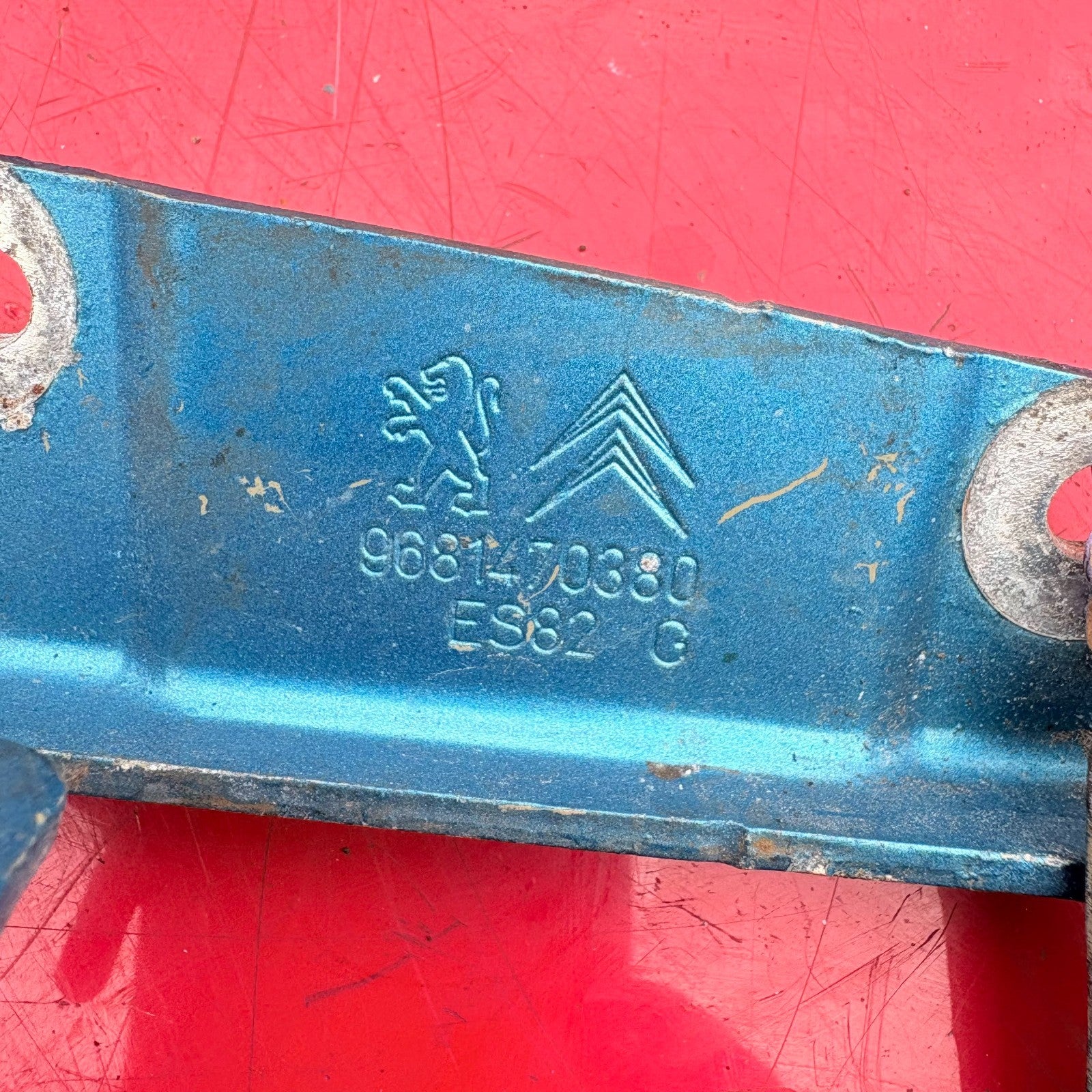 2007-2013 CITROEN C3 PICASSO BONNET HINGES (PAIR) IN BLUE 9681470380