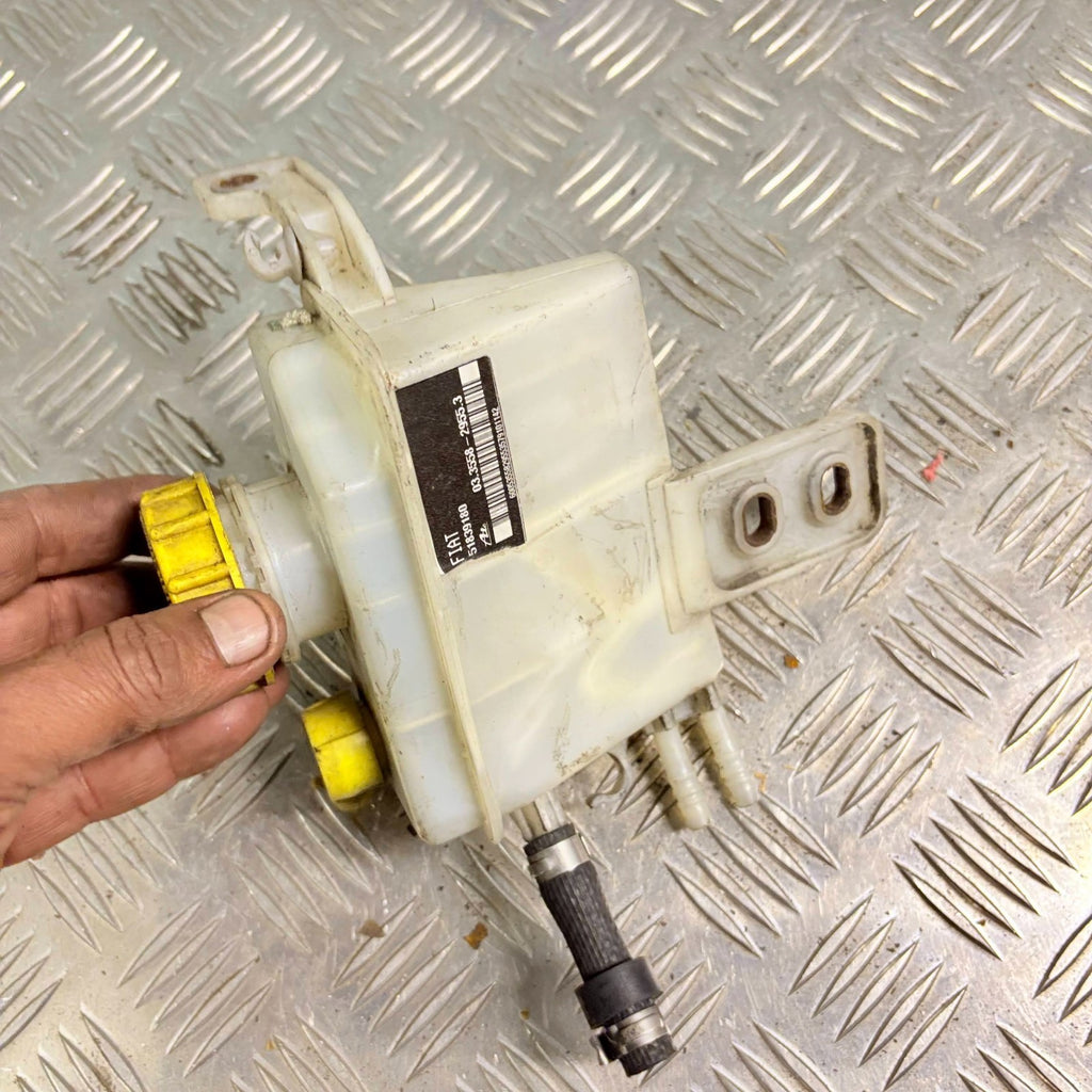 FIAT DOBLO Brake Master Cylinder Reservoir Mk2 10-15 51839180