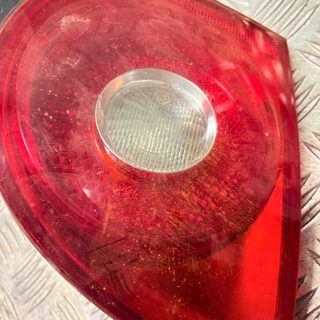 2006-2008 VW GTI GOLF BOOT BRAKE LIGHT NEAR SIDE REAR