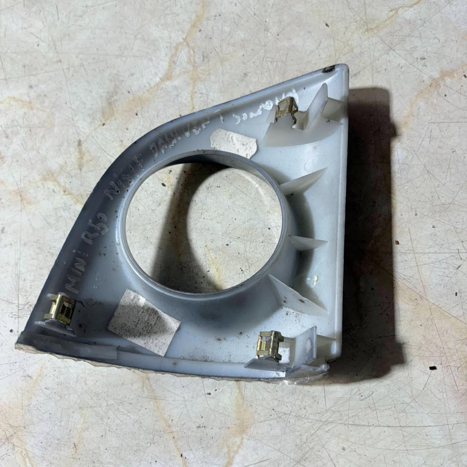 BMW Mini R50 Dashboard Air Vent Surround Trim Passenger Front Left Side 2001-06