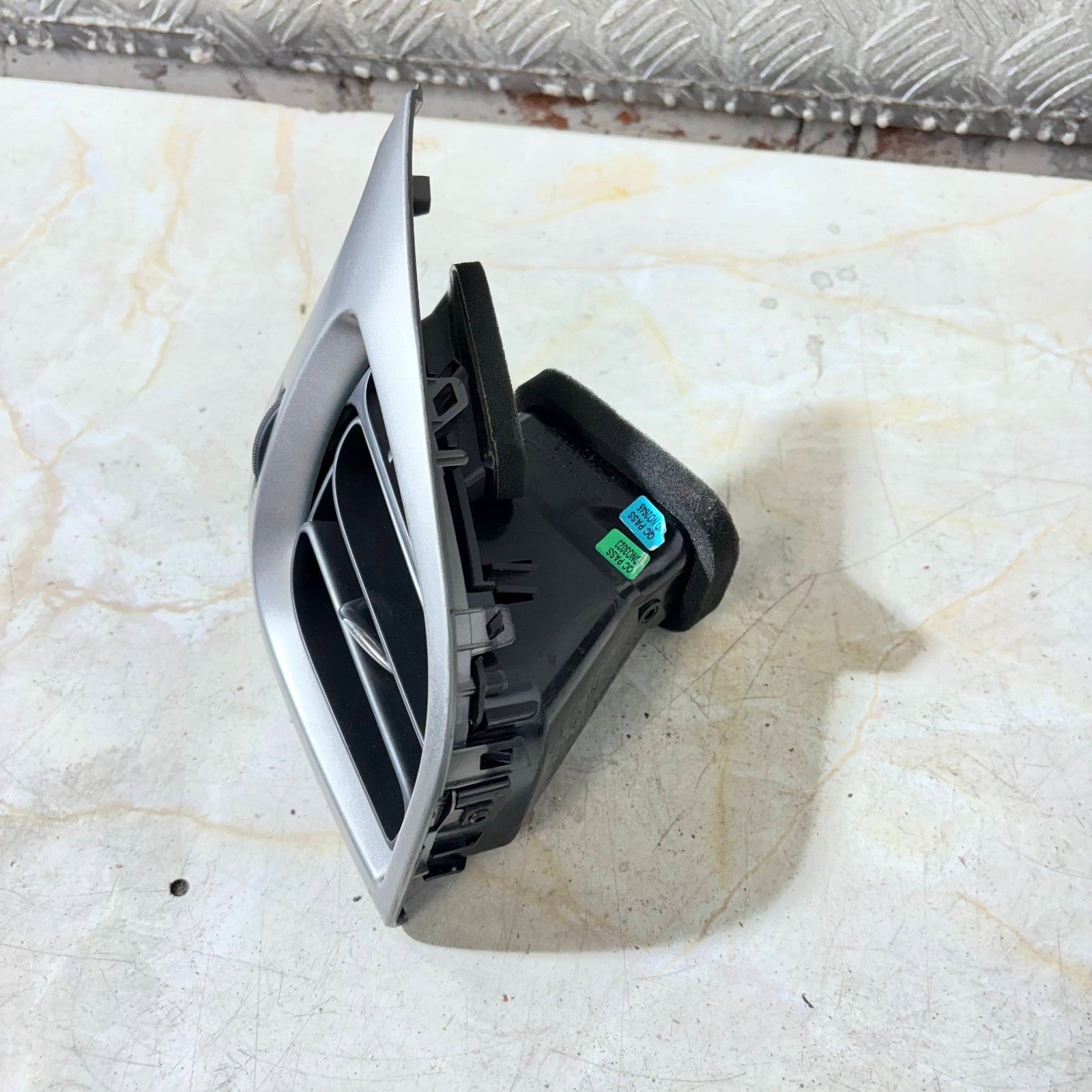 CITROEN DS3 Mk1 2017 Right Driver Side Vents A1092113