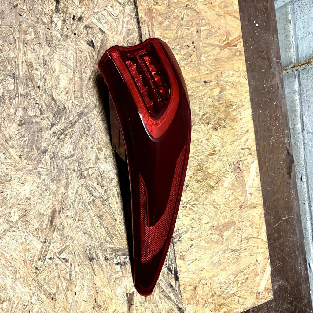 KIA SPORTAGE MK4 LEFT PASSENGER REAR LIGHT