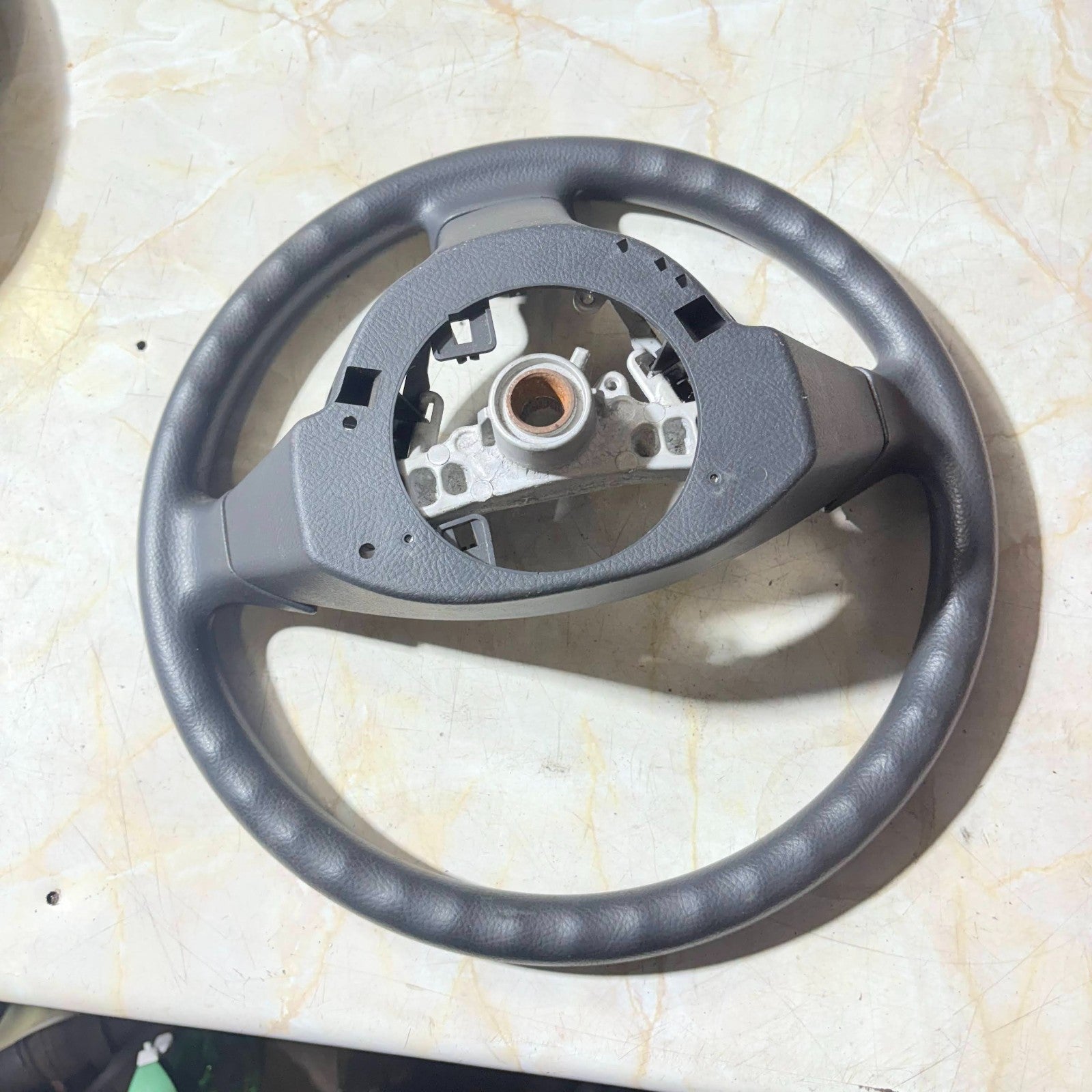 Steering wheel GS131-02660 for DAIHATSU 2003-2006