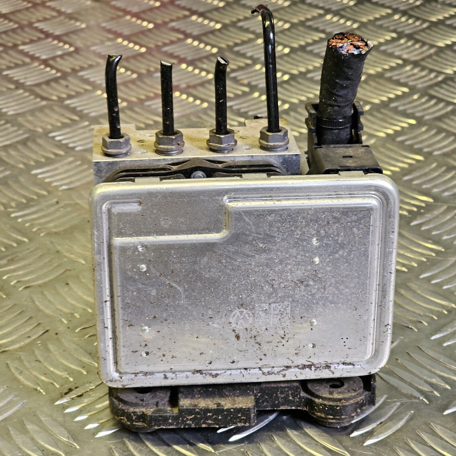 2017 VW AUDI SEAT SKODA 1.4 1.6 TDI ABS PUMP 5Q0614517CE