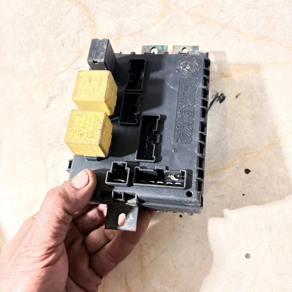 Fiat Multipla 1999-2010 16V Fuse Box Module 46517276 A223