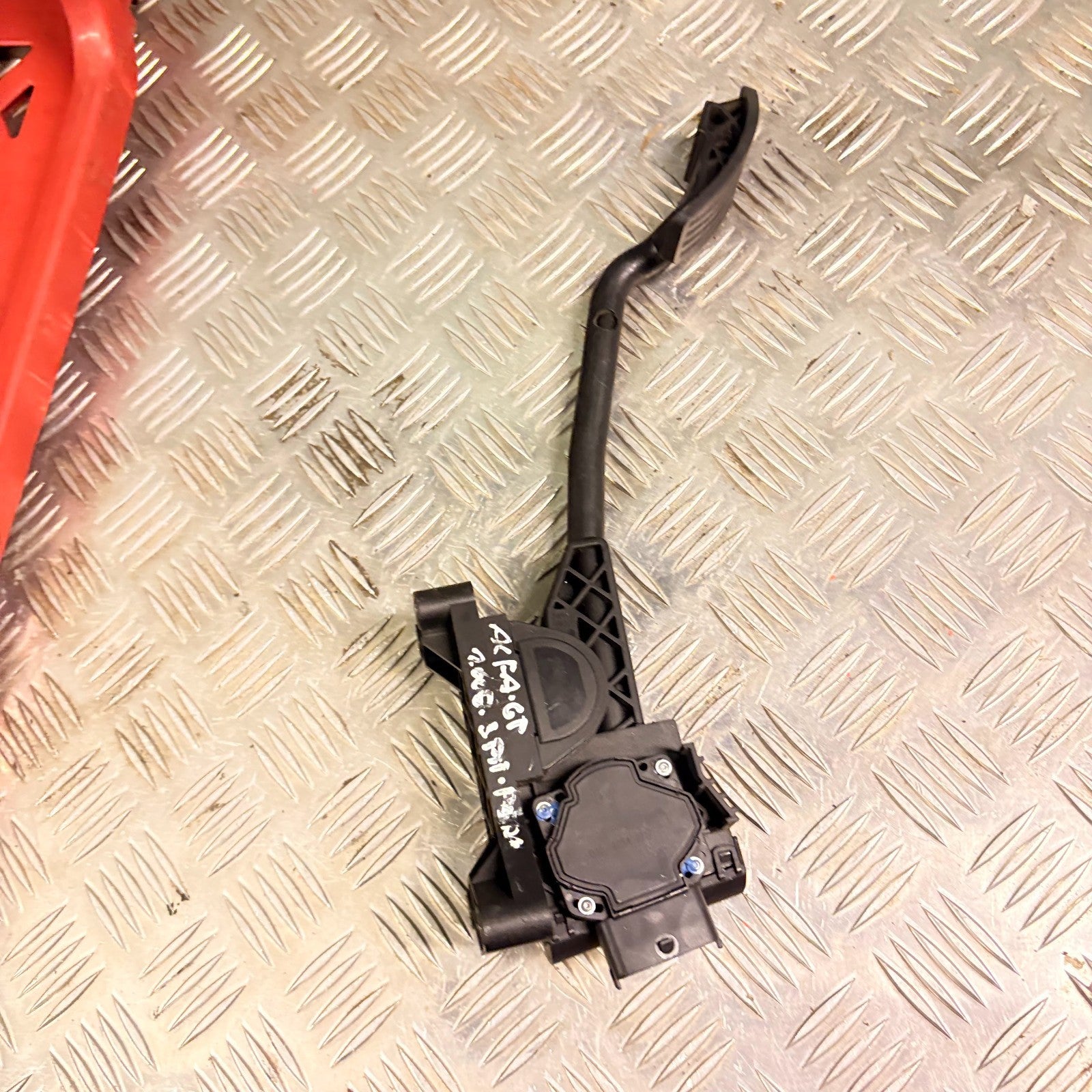 ALFA ROMEO GT THROTTLE PEDAL ASSEMBLY 0280752228 2008