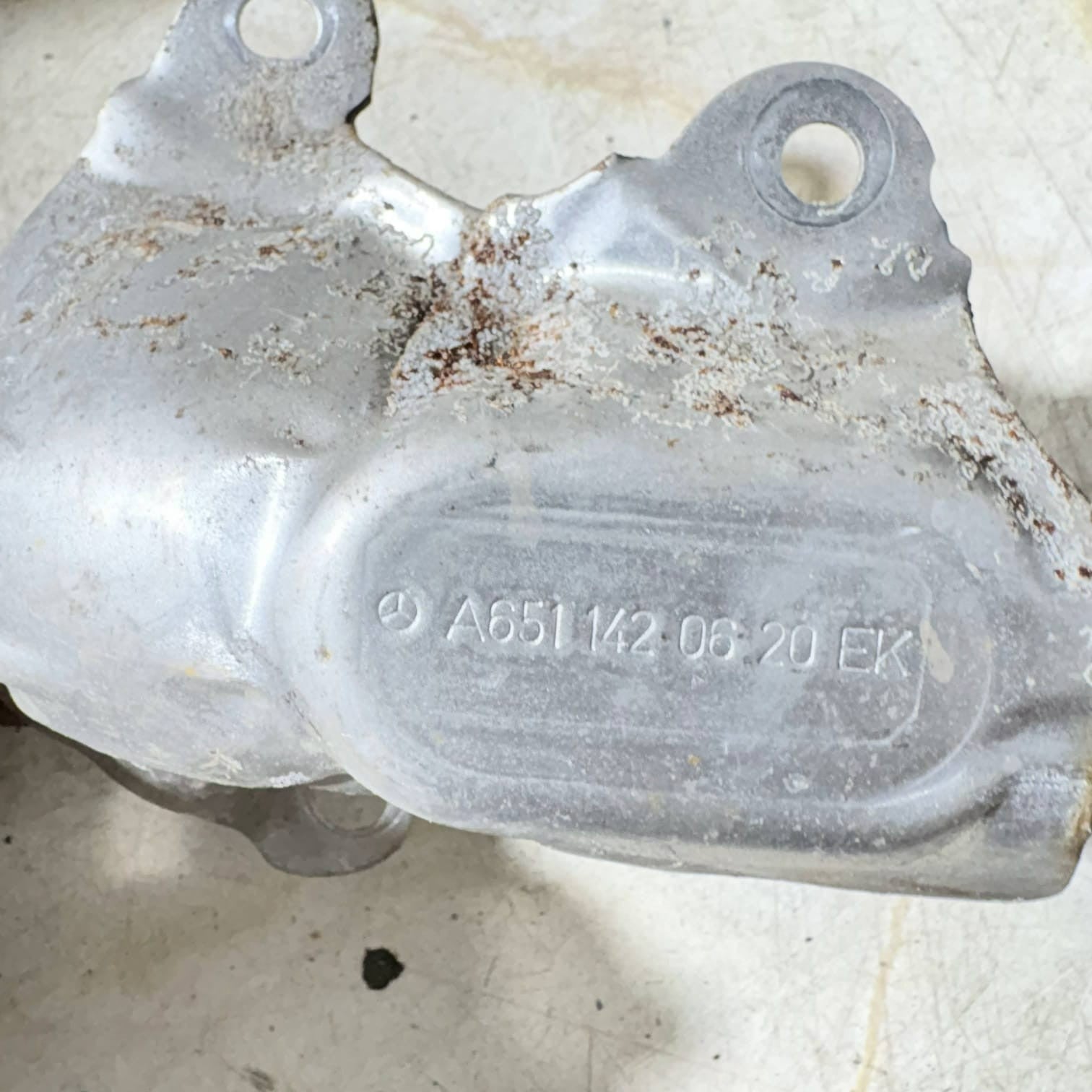 a6511420620ek Other car part for Mercedes-Benz C-CLASS UK2124604-65
