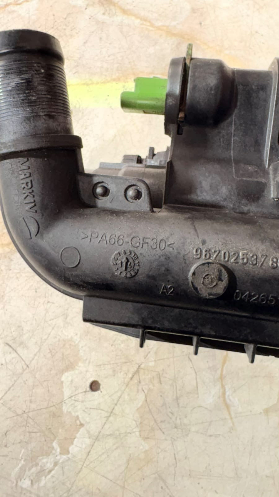 Ford Focus MK3 1.6 TDCI Thermostat Housing 9670253780 042652