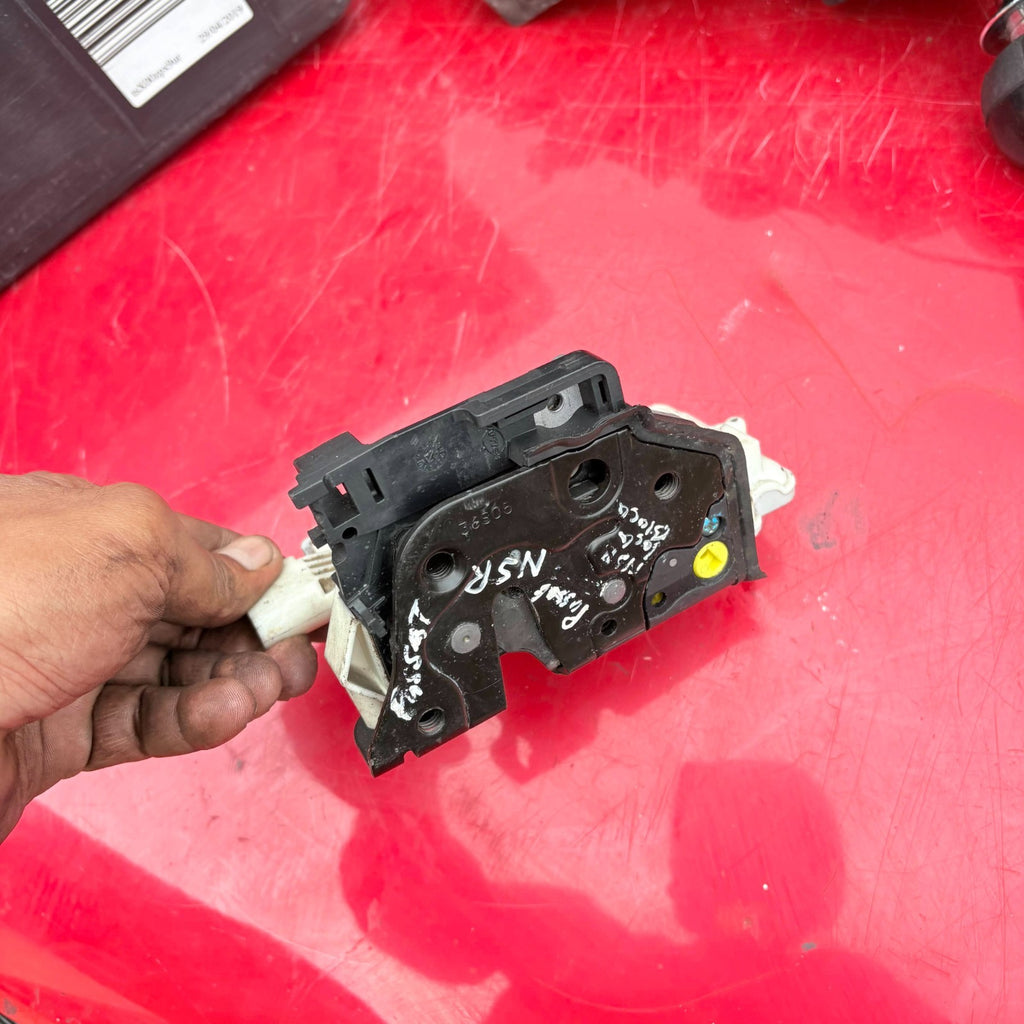 Door Lock Mechanism-Rear left Side for Volkswagen Passat