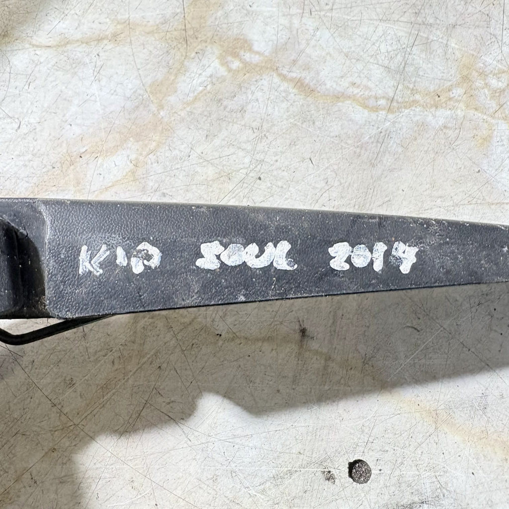 Kia Soul 2014-2019/Soul EV 2015-2019 Rear Wiper Arm Tailgate 988151R000