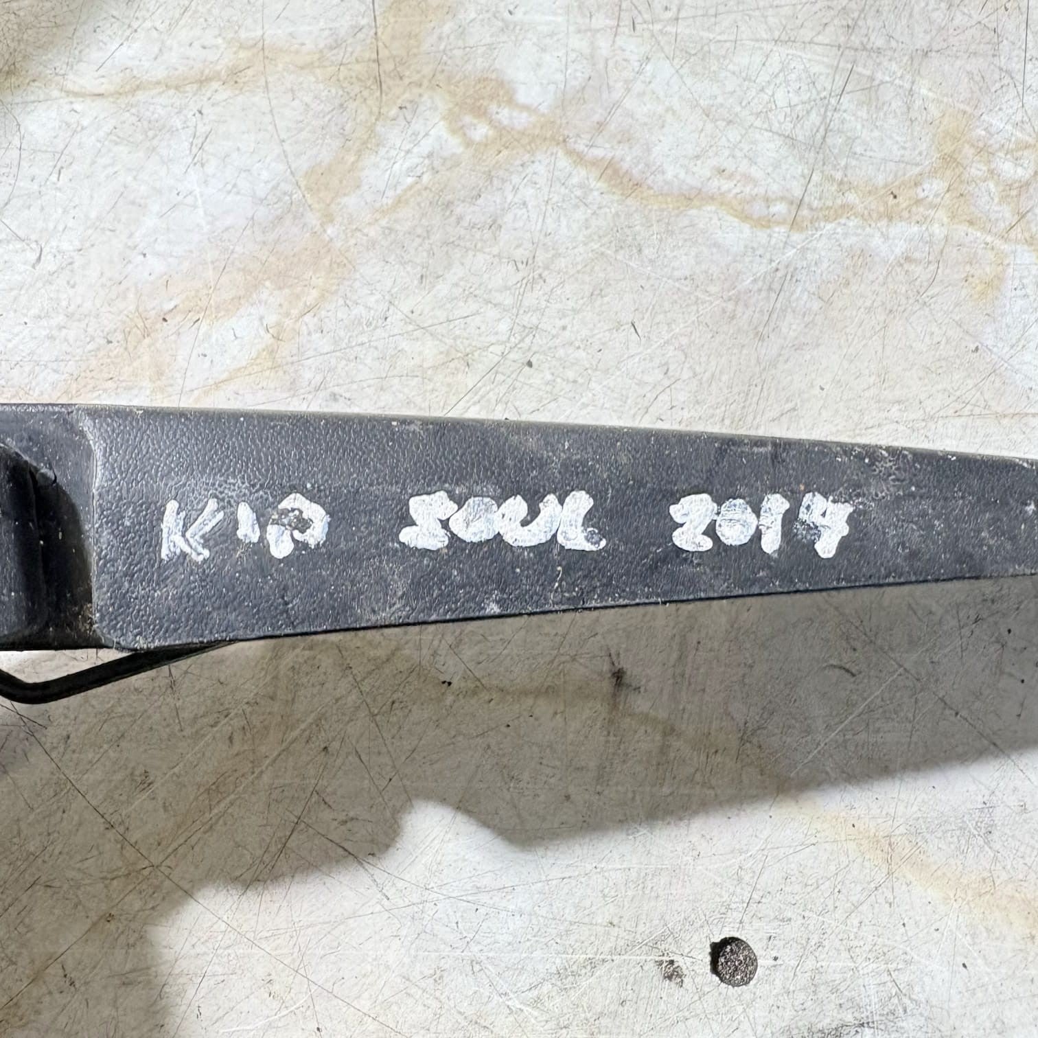 Kia Soul 2014-2019/Soul EV 2015-2019 Rear Wiper Arm Tailgate 988151R000