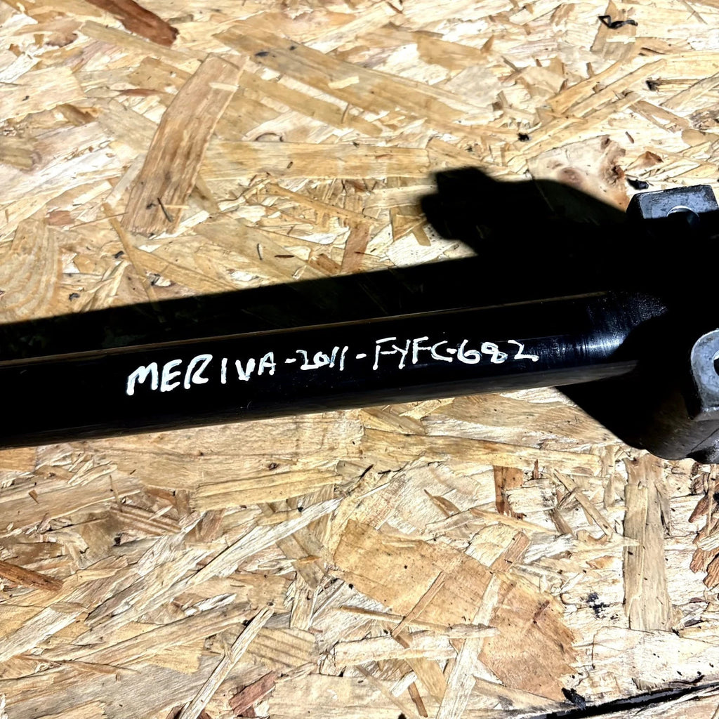 Opel Meriva / VAUXHALL MOKKA 1.7 CDTI LEFT SIDE IDLER SHAFT 13101631 2011