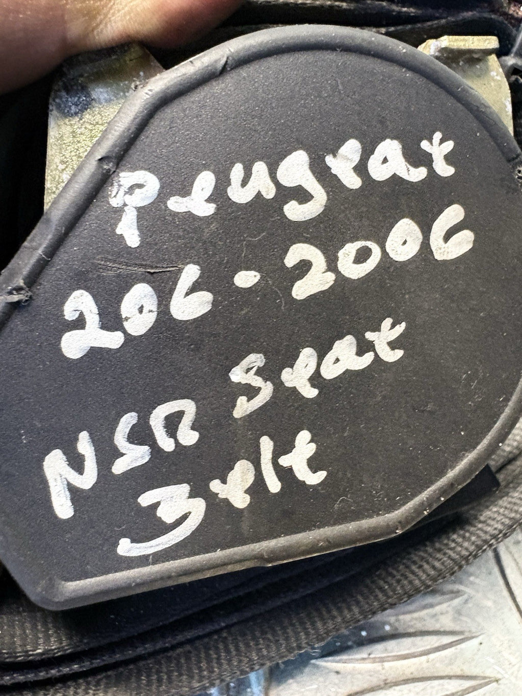 Peugeot 206 Left Passenger N/S Rear Seat Belt 96544969XX Mk1 1999-2007D