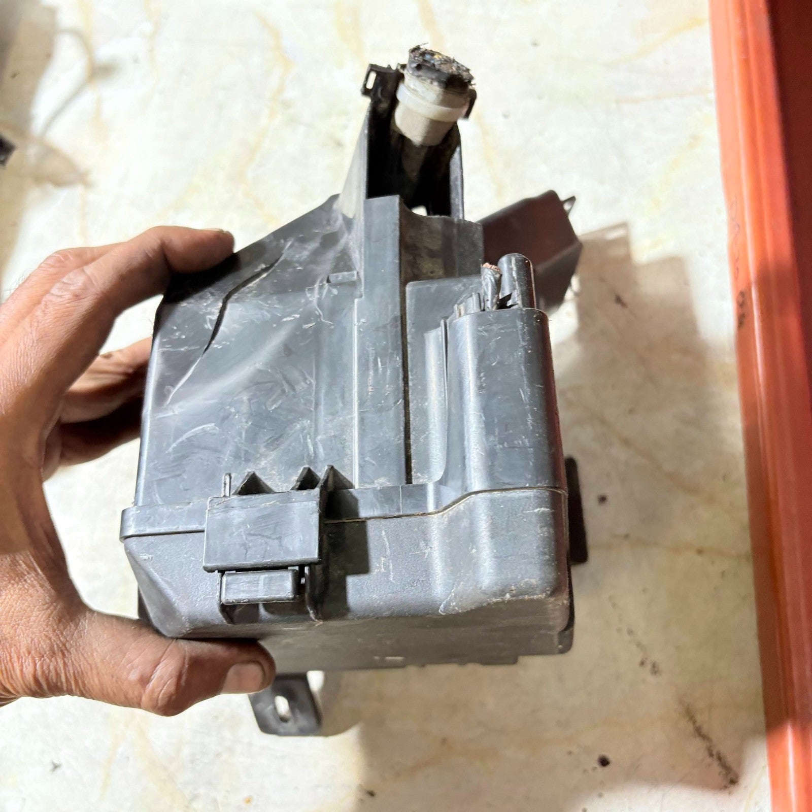 Mazda 2 2007-2015S Engine Bay Fuse Box/Fusebox