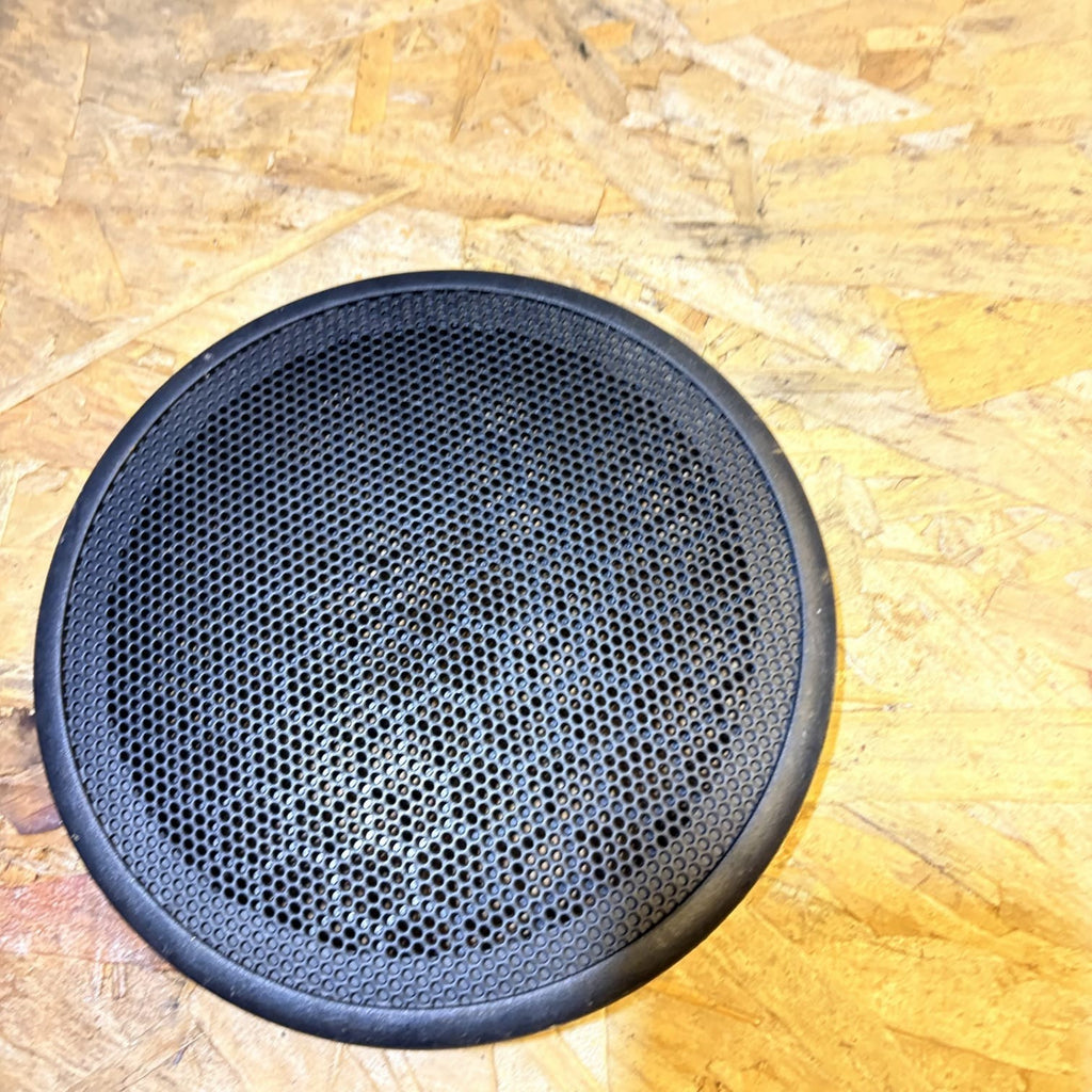 Renault Trafic Side speaker trim cover 8200911736