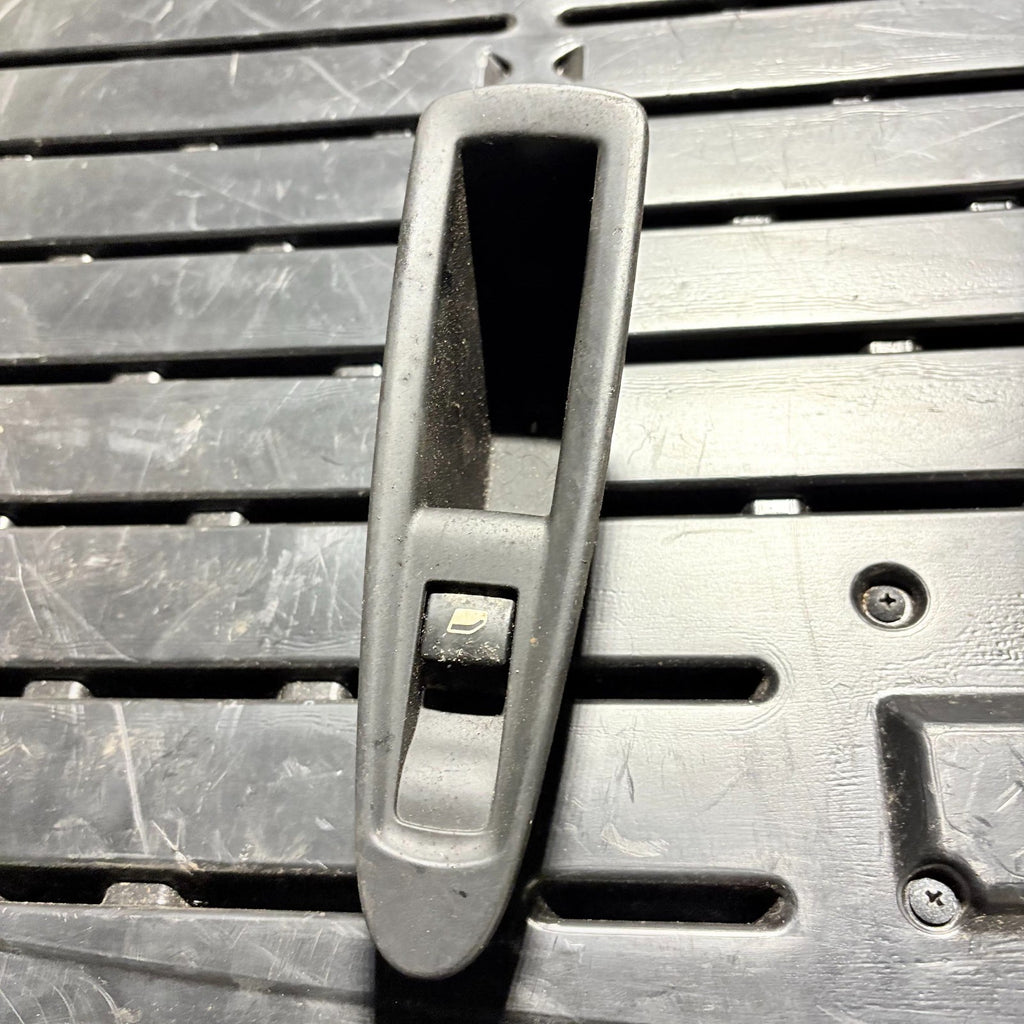 Citroen C4 VTR Plus Right Offside Rear Electric Window Switch 11-15