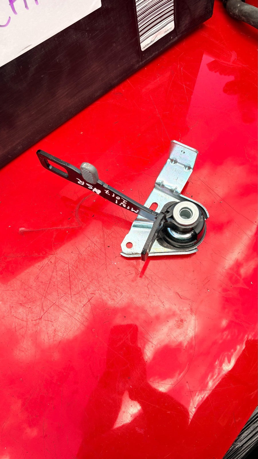 BMW Mini 2017 One Reat Left Side Seat Cargo Adjuster 7317711