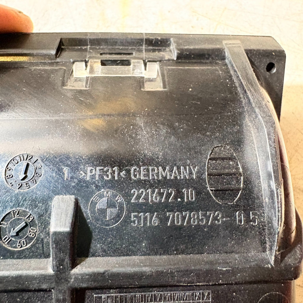 BMW ASHTRAY INSERT 22167210 2011