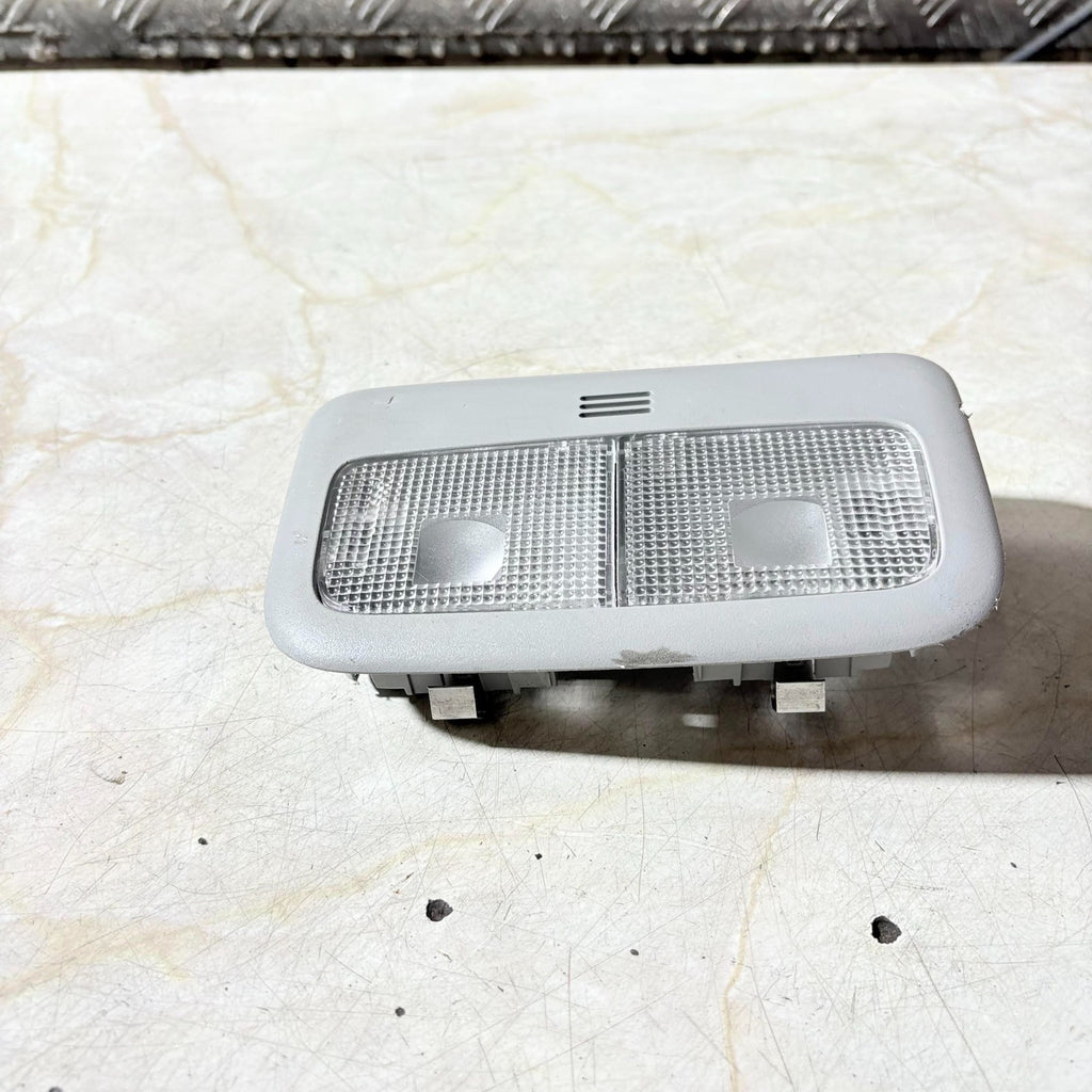 2006–2011 Toyota Yaris Interior Middle Roof Light 81260-0D030