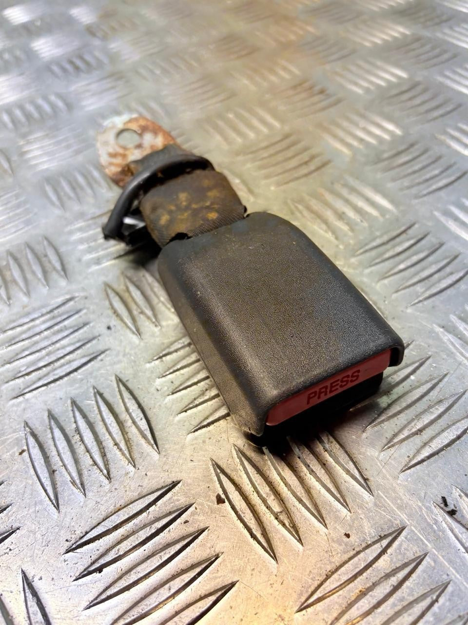 Toyota Aygo Mk2 B40 2014-2018 Rear Seat Belt Buckle Passenger Side (Rear)