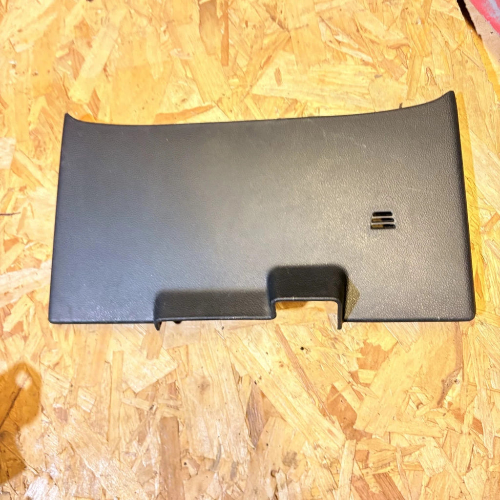 33522M 08623065 Volvo C30 S40 V50 06-13 Dashboard Lower Trim Console Cover Panel