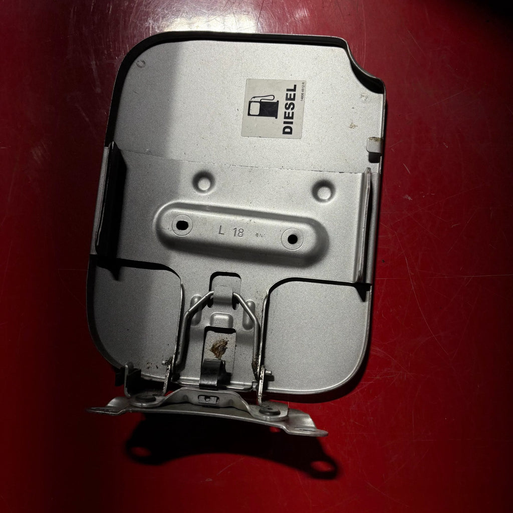 Dacia Logan Mk2 12-21 Diesel Fuel Filler Flap Cover