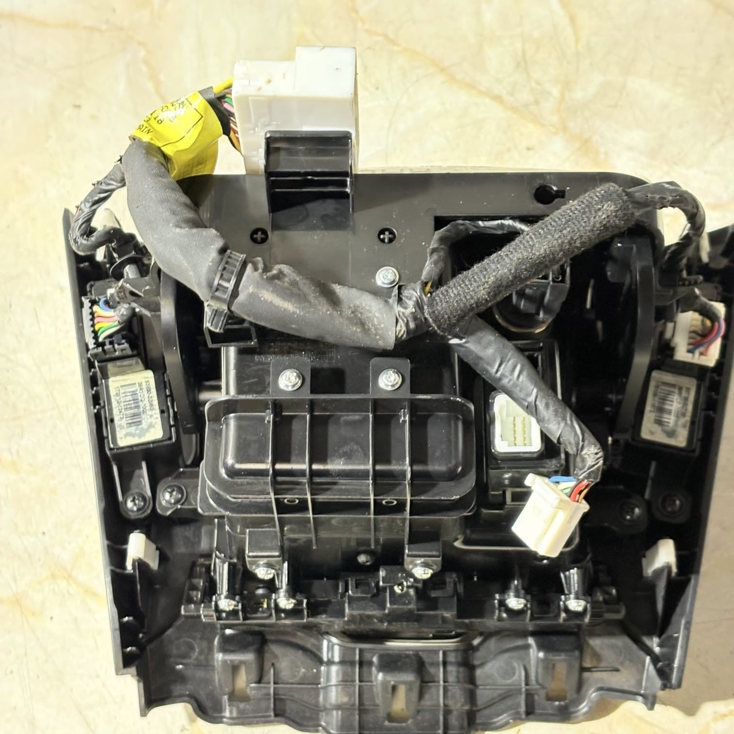 Hyundai i40 Centre Console Storage Box 2015-2019 84630-3Z655