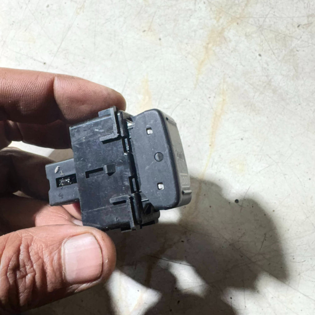 Nissan Murano Z50 2003?2007 Diff Lock 4WD Control Switch