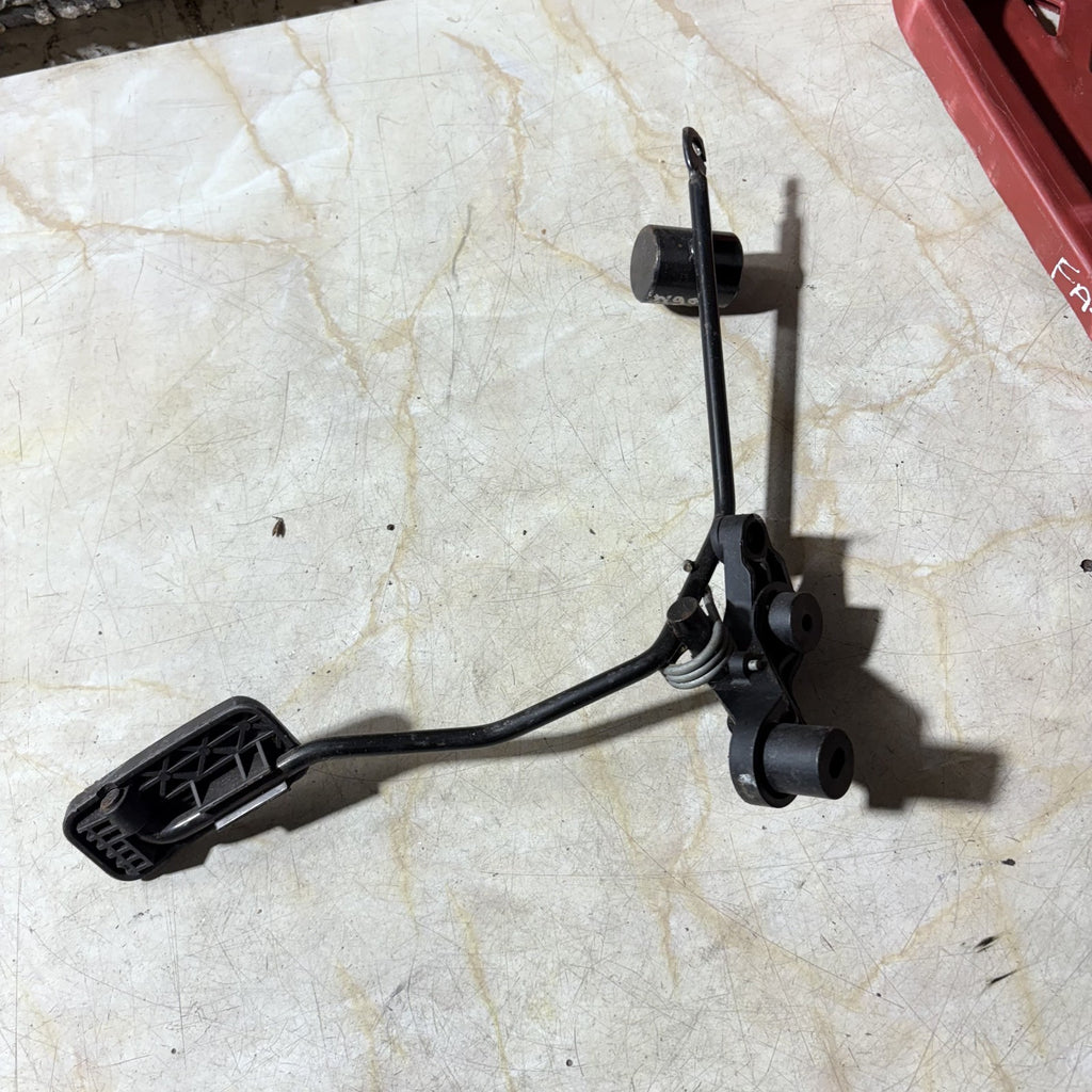 TOYOTA AYGO 2009-2012 MK1 ACCELERATOR PEDAL THROTTLE