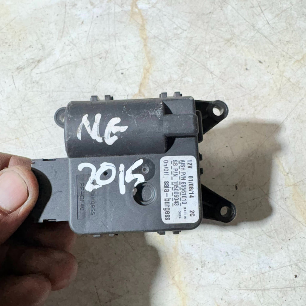 MG 2015 Air Conditioning Heater Flap Actuator Motor 185006043