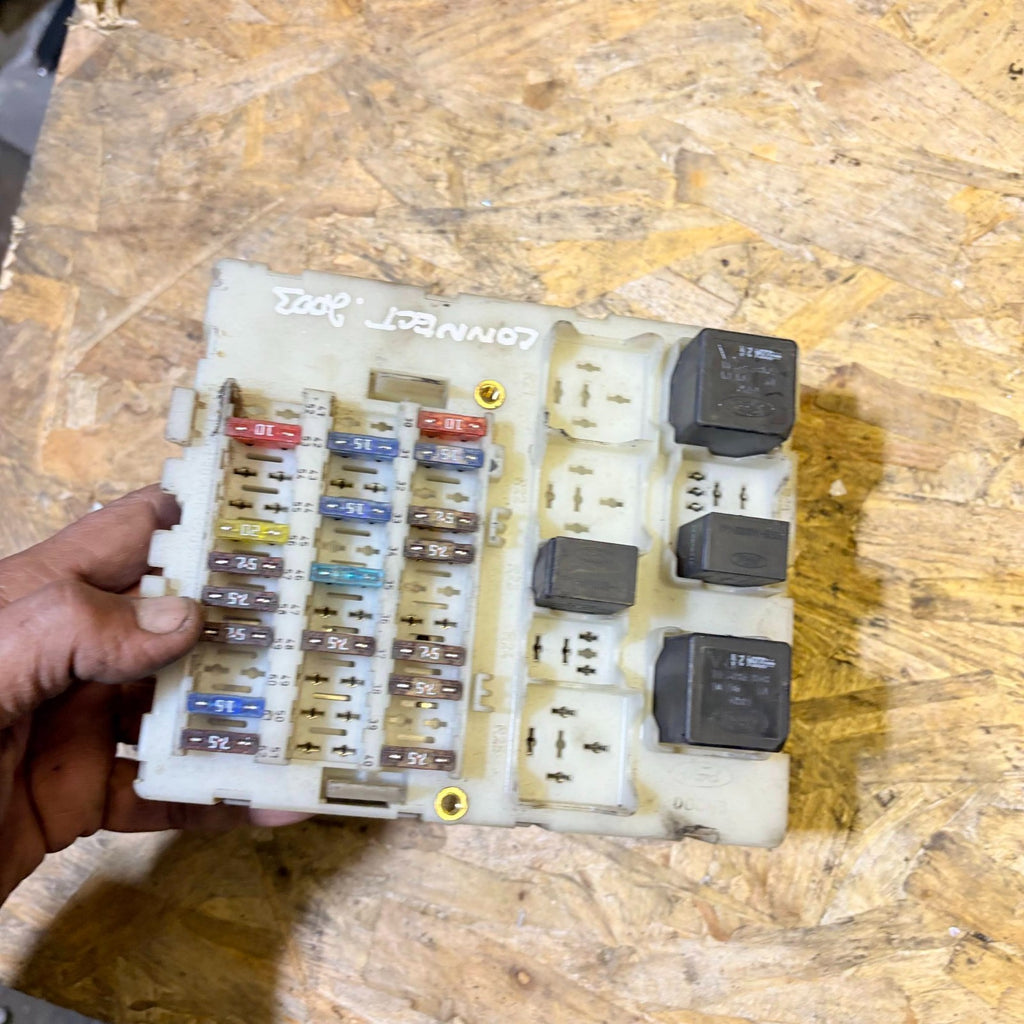 Ford Transit Connect 2003 Fuse Relay Box