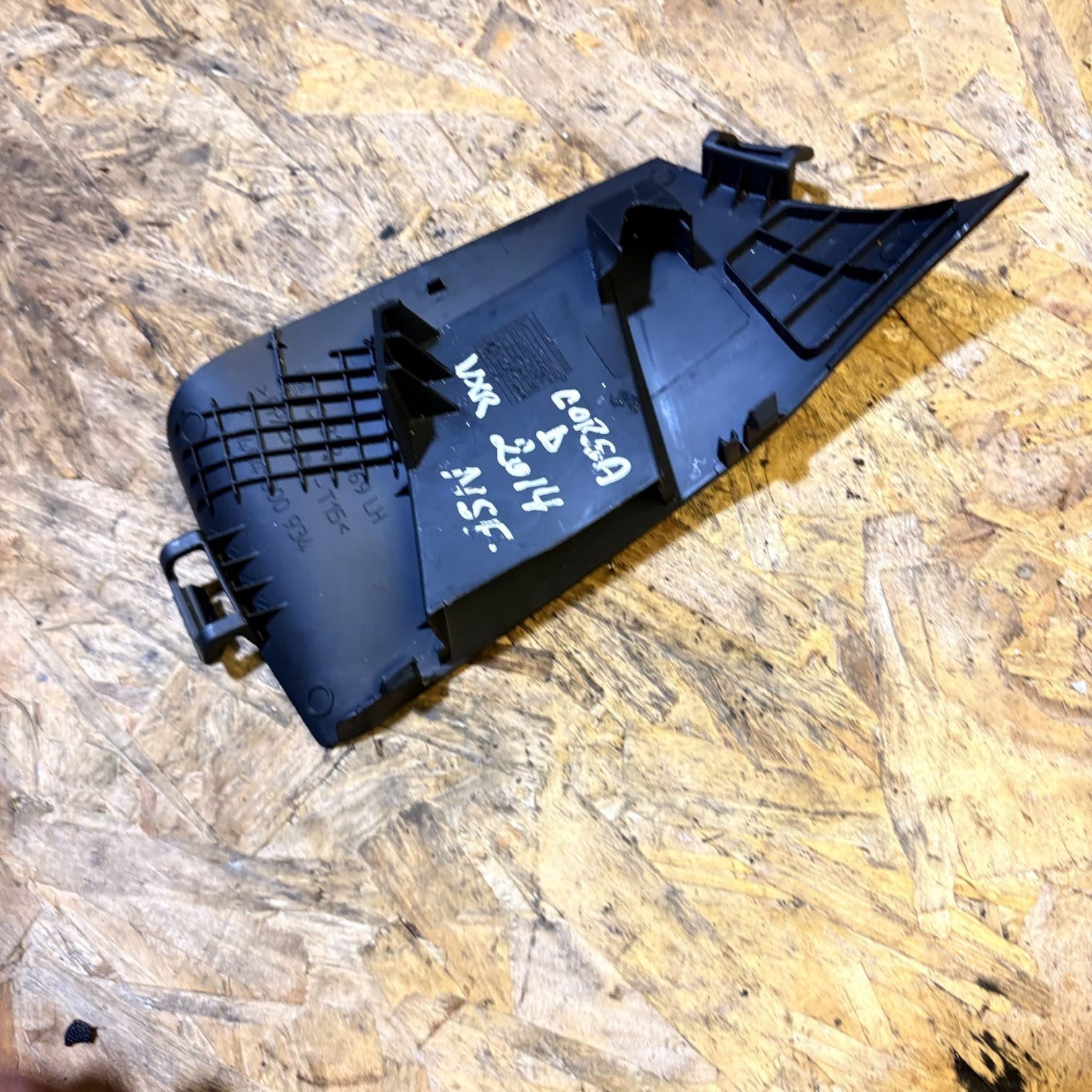 VAUXHALL CORSA D 2014 DASHBOARD PASSENGER FRONT TRIM UNIT 464000934