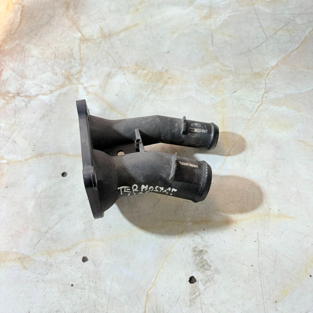 Ford Fiesta Mk7 1.6 Zetec S 2014 Thermostat Housing Coolant Outlet Engine Coolin