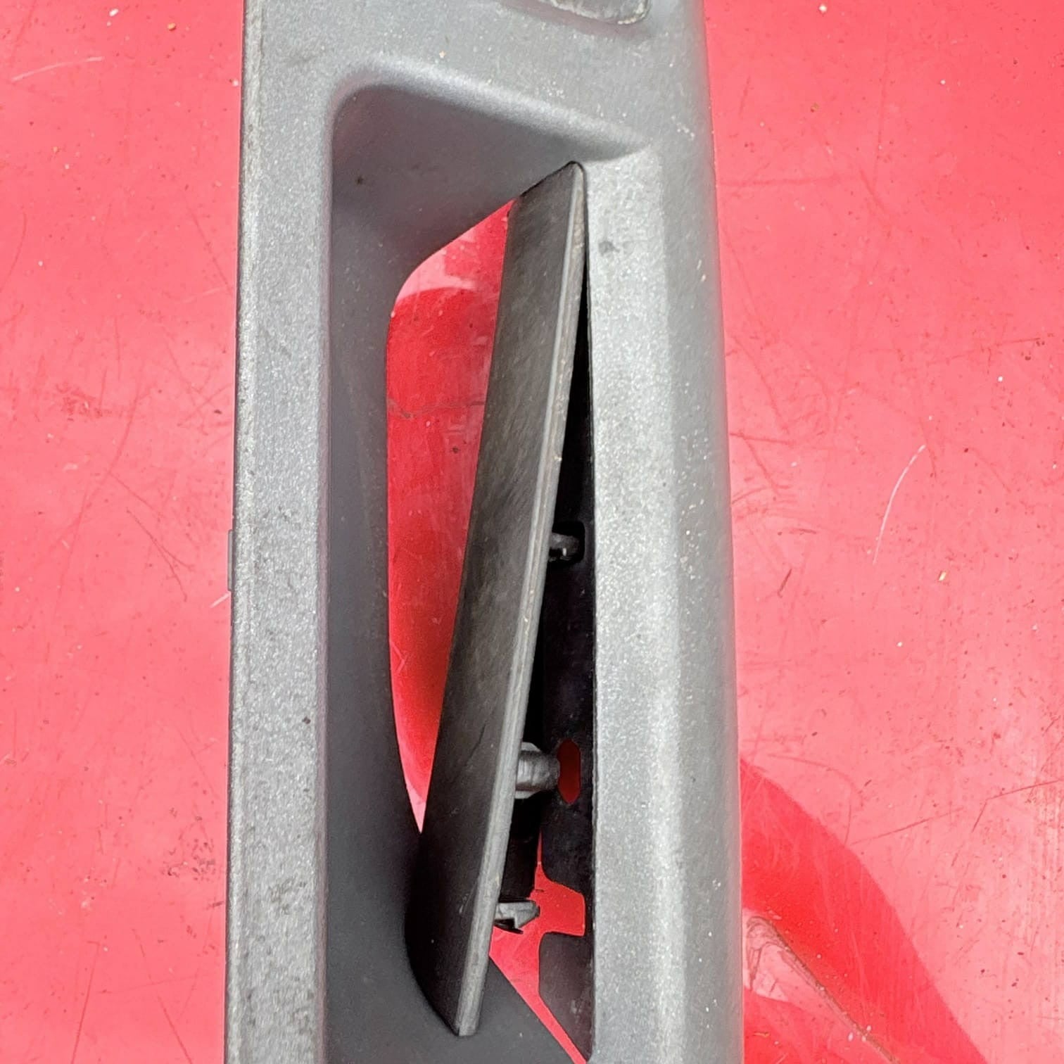 Volvo S40 V50 C30 Front Left Passenger Window Switch Door Pull Handle 8679473
