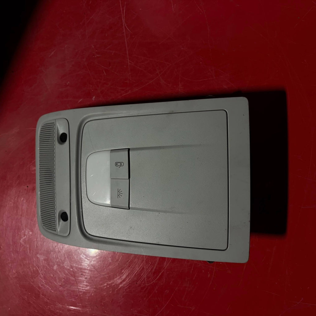 Audi A1 MK1 10-18 Front Interior Roof Reading Light 8X0951177A