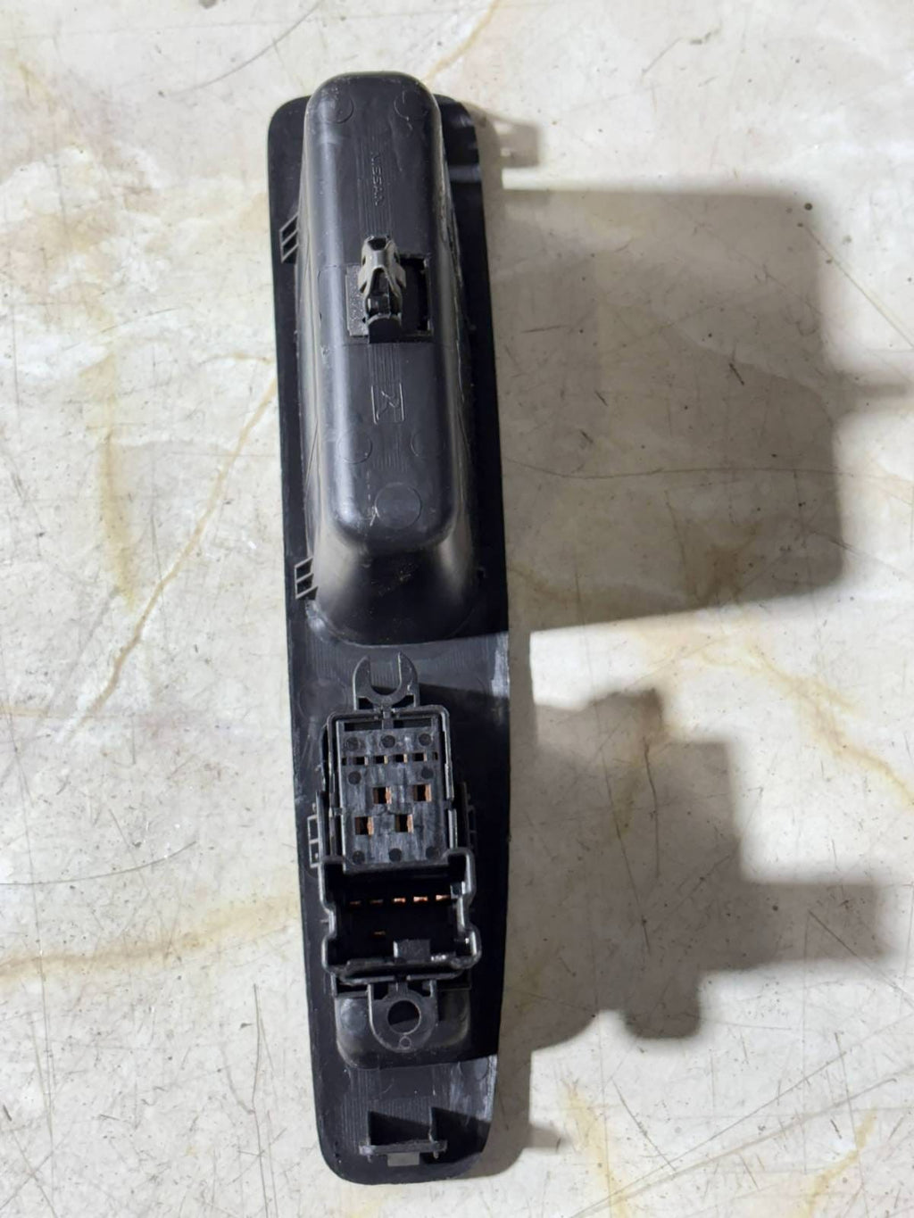 NISSAN QASHQAI J10 10-13 REAR PASSENGER LEFT DOOR WINDOW SWITCH TRIM 82951JD000