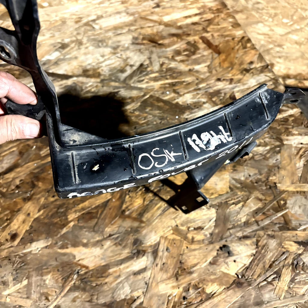 LAND ROVER EVOQUE L538 BUMPER BRACKET DRIVER REAR SIDE BJ32-17E800-A 2011