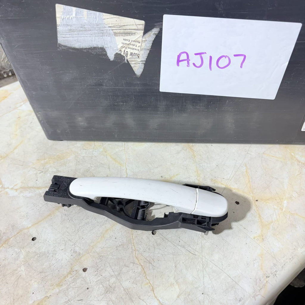 Skoda Octavia Mk2 1Z 2004-2013 NSR Rear Left Outer Door Handle 5Dr