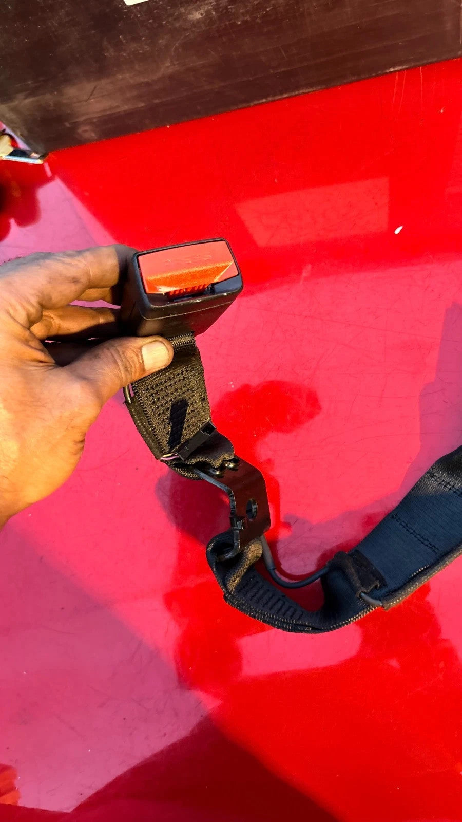 BMW 1 SERIES 118i 2019 DRIVER REAR SEAT BELT BUCKLE PAIR