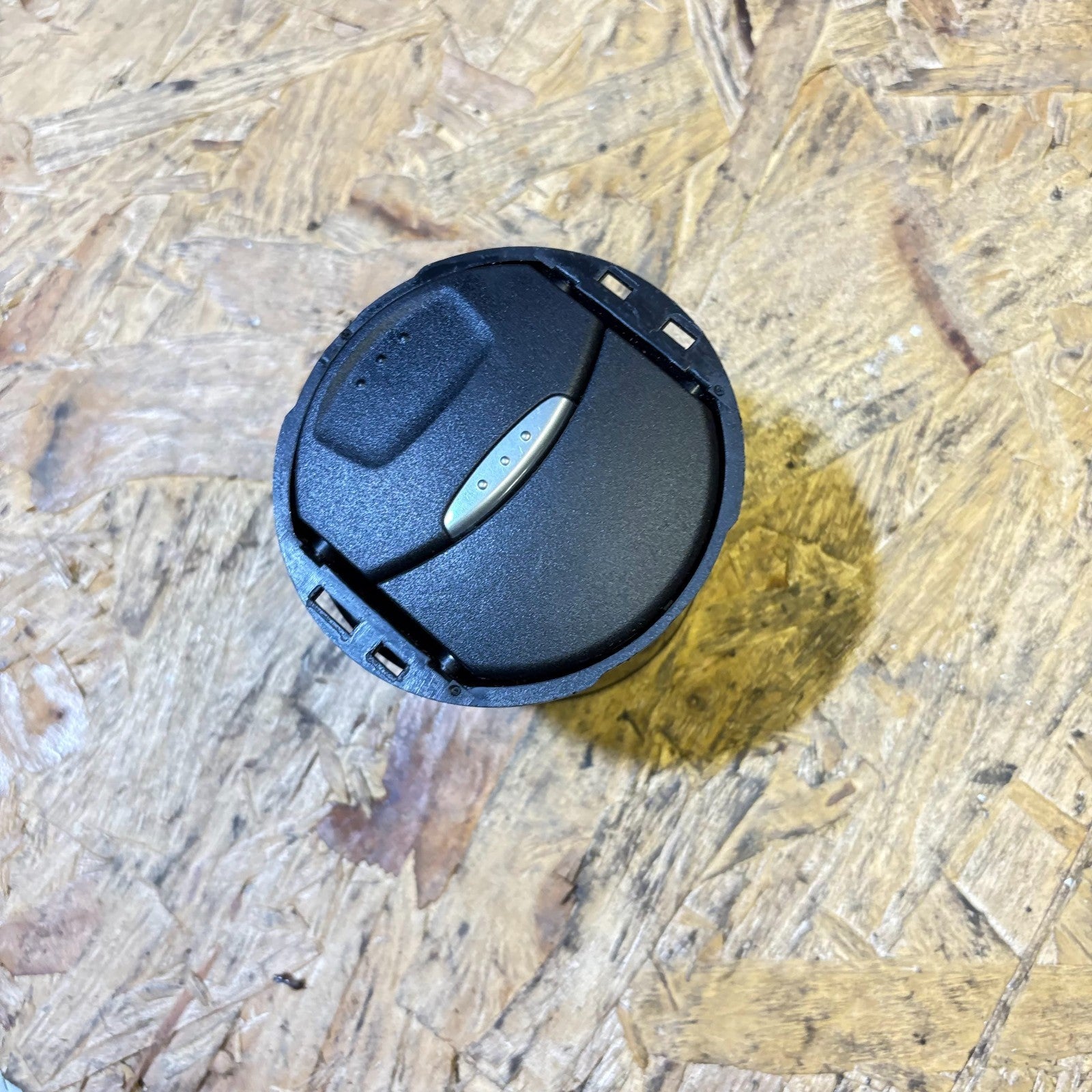 FORD MONDEO MK4 S-MAX GALAXY 2007-2014 DASH AIR VENT REGULATOR W11313