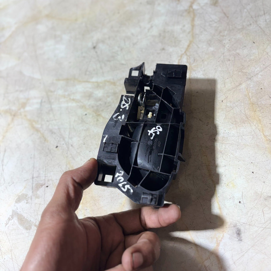 CITROEN DS3 DRIVERS RIGHT FRONT DOOR HANDLE INTERIOR 1904002 2011 TO 2018