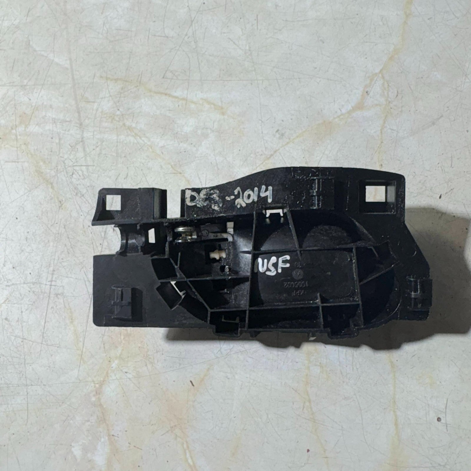 CITROEN DS3 2010-2014 PASSENGER SIDE FRONT INTERIOR DOOR HANDLE 1905002