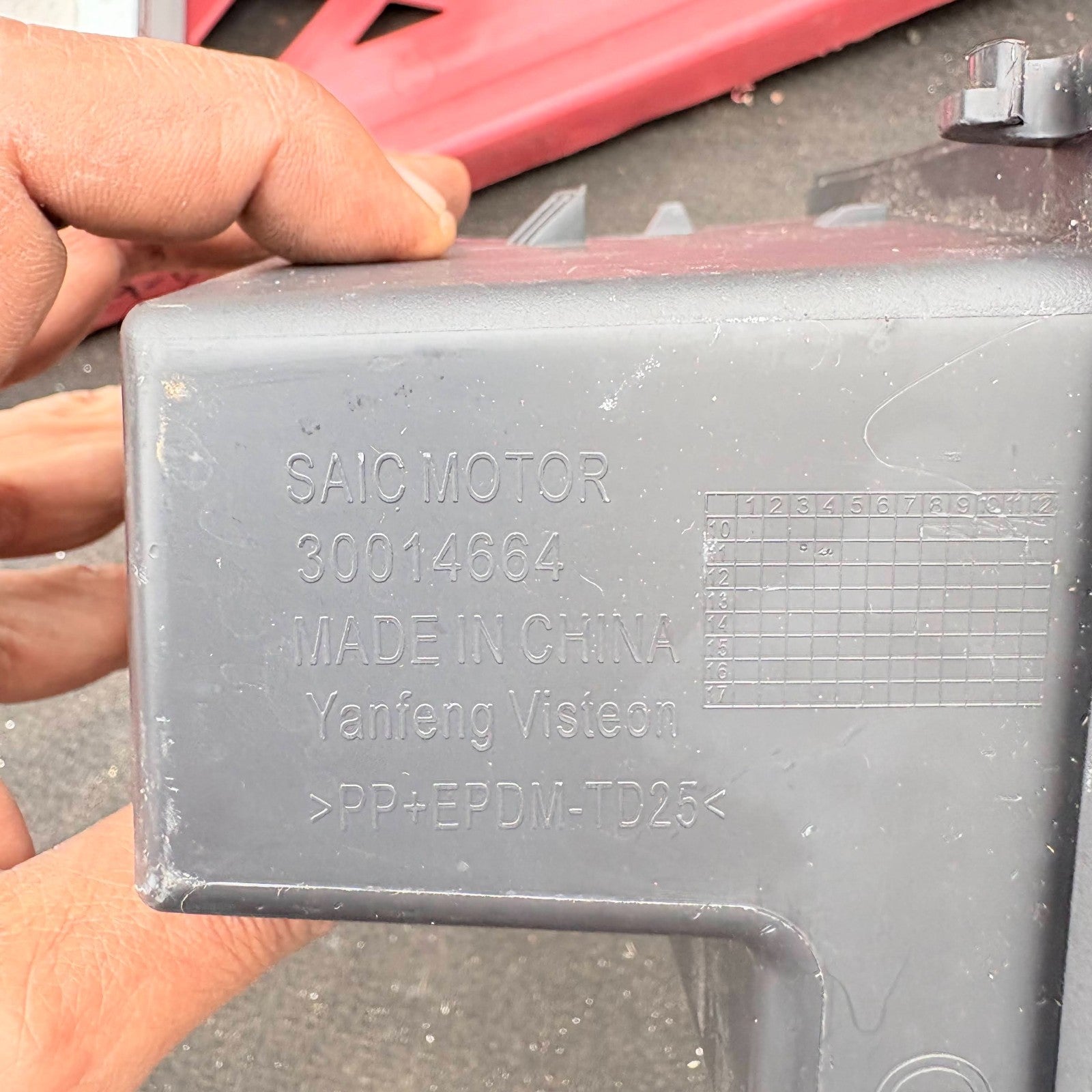 MG MG6 MK1 2010-2016 DRIVERS SIDE LOWER DASH STORAGE COMPARTMENT 30014664
