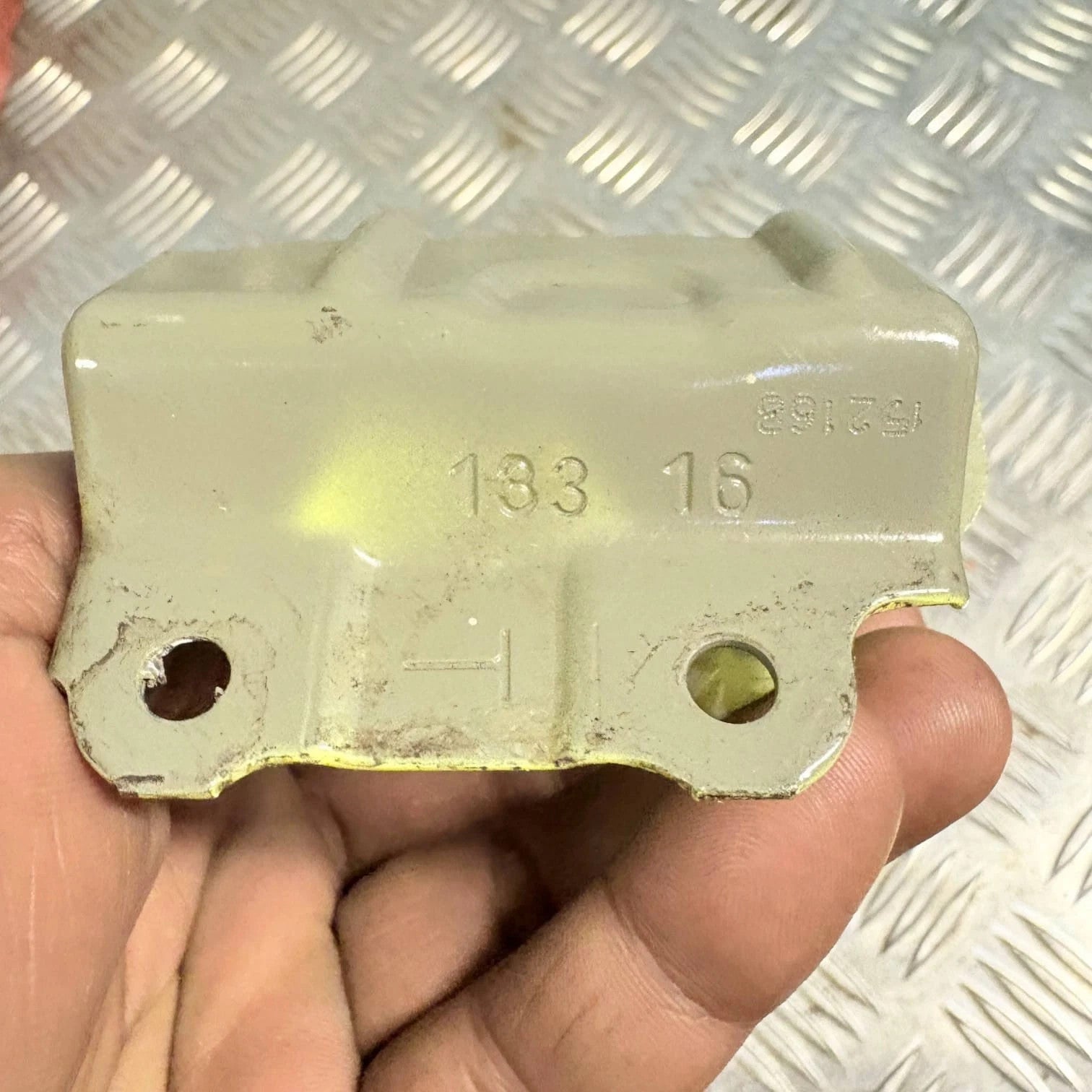 Suzuki Swift Sport ZC33S Fuel Flap Door + Cap B55 64850-53R00 2018 2020 2021